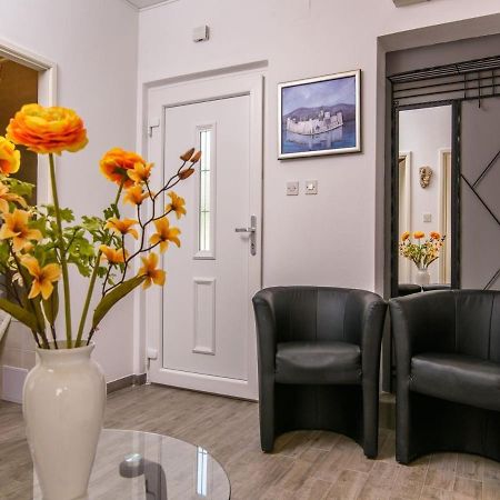 Apartments Beba - Peaceful Location Trogir Dış mekan fotoğraf