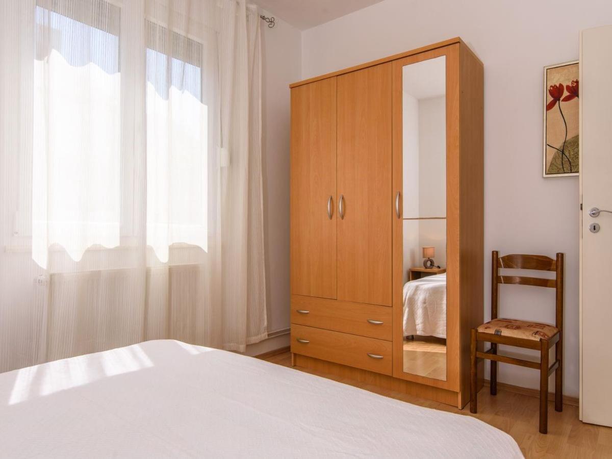 Apartments Beba - Peaceful Location Trogir Dış mekan fotoğraf