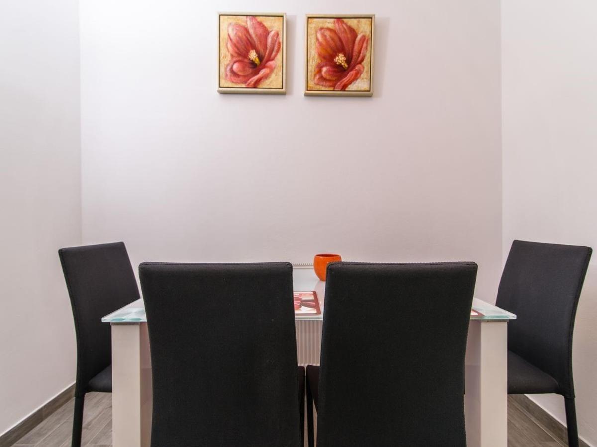 Apartments Beba - Peaceful Location Trogir Dış mekan fotoğraf