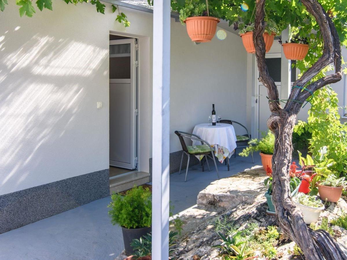 Apartments Beba - Peaceful Location Trogir Dış mekan fotoğraf