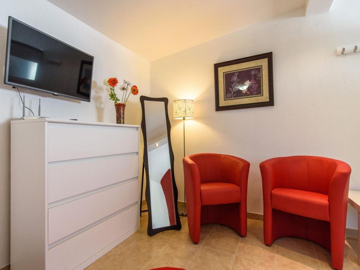 Apartments Beba - Peaceful Location Trogir Dış mekan fotoğraf