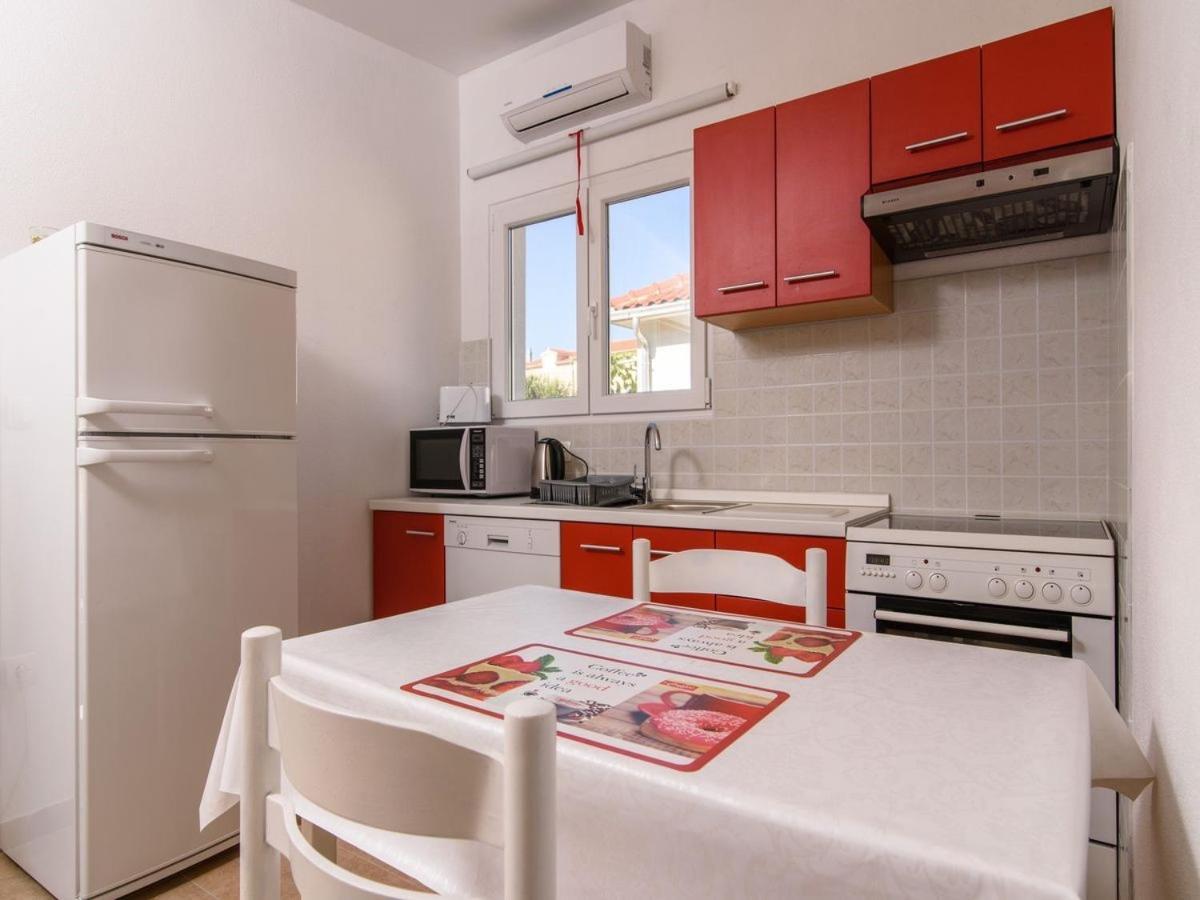 Apartments Beba - Peaceful Location Trogir Dış mekan fotoğraf