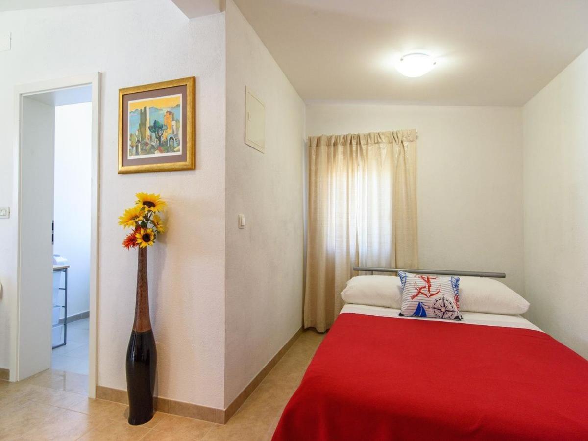 Apartments Beba - Peaceful Location Trogir Dış mekan fotoğraf